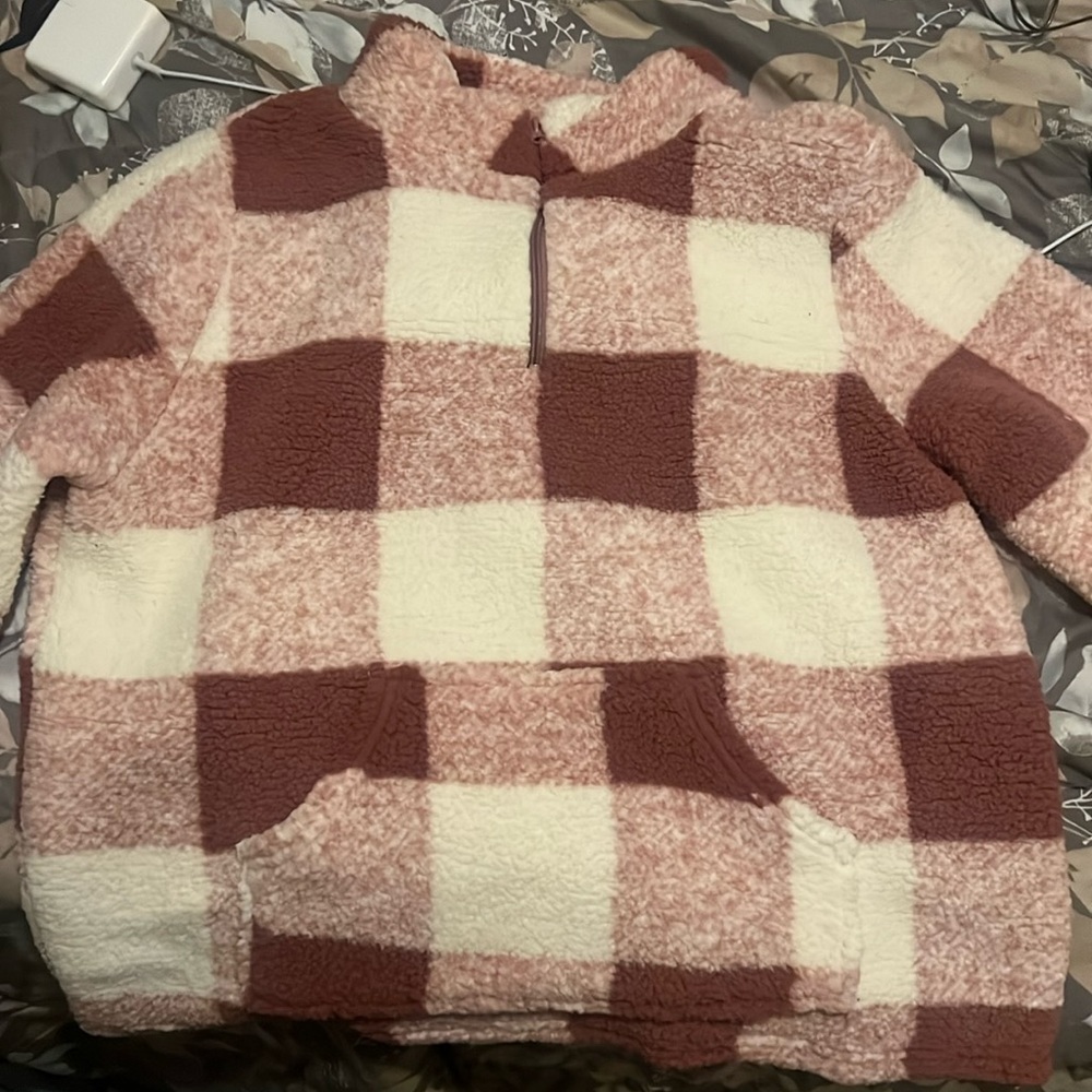 Fuzzy Quarter Zip